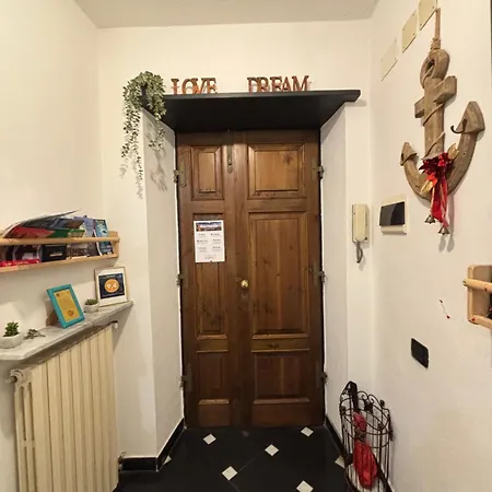 La Casa Dell'amore Perfetto * Γένοβα
